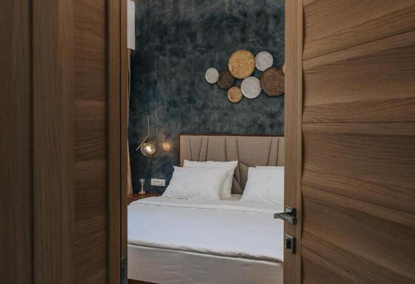 تختخواب و صبحانه Villa Principium With Infinity Edge Pool&hot Tub