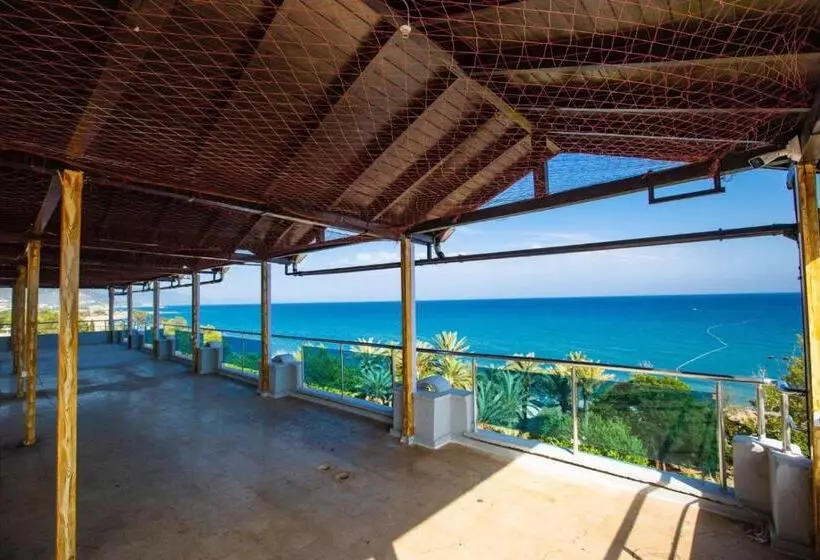 Hotelli Grand Hermes