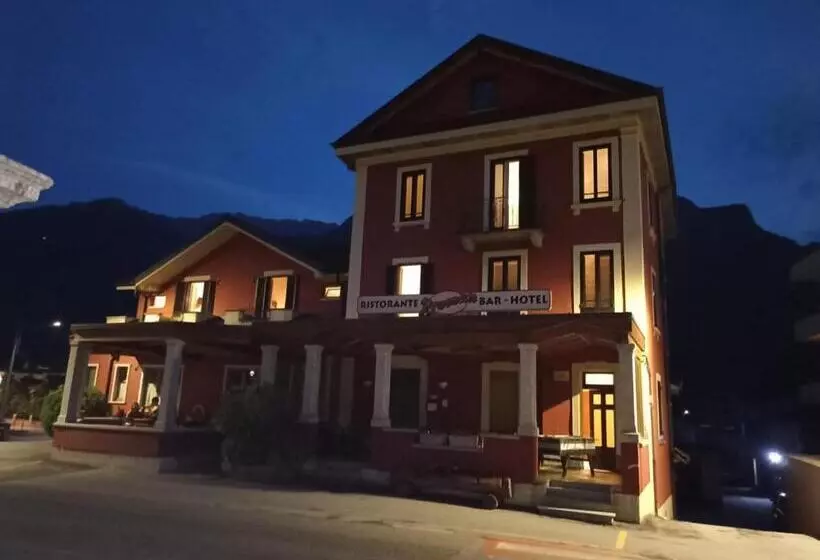 ホテル Proman Albergo Ristorante