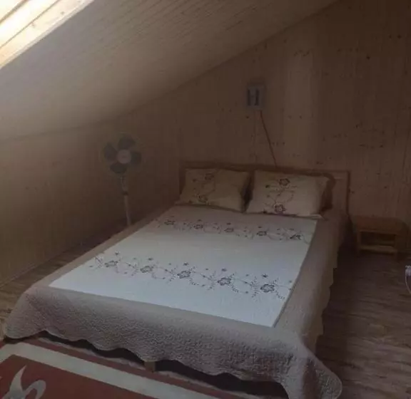 Majatalo Colina Farm