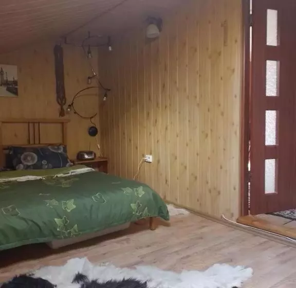 Majatalo Colina Farm