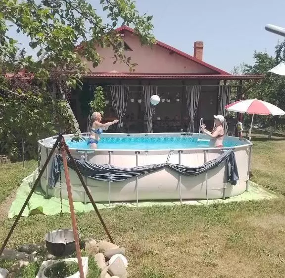 Majatalo Colina Farm