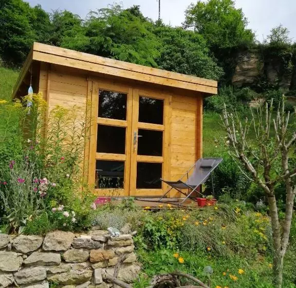 Aamiaismajoitus (B&B) Chambre D Hôtes L Ecrin Du Quercy