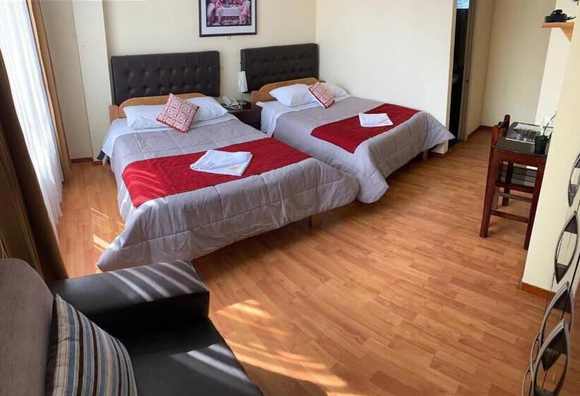 مبيت وإفطار Del Carmen