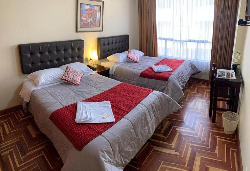 مبيت وإفطار Del Carmen