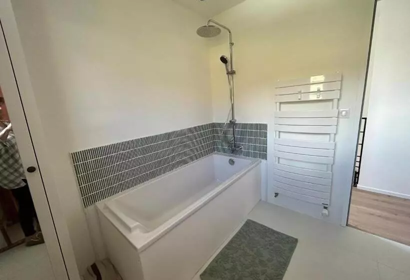 Aamiaismajoitus (B&B) Les Sternes