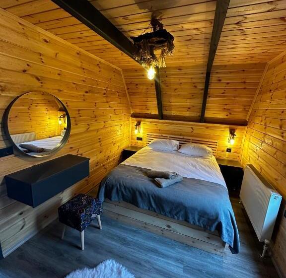 مبيت وإفطار Peleri Suit Bungalow