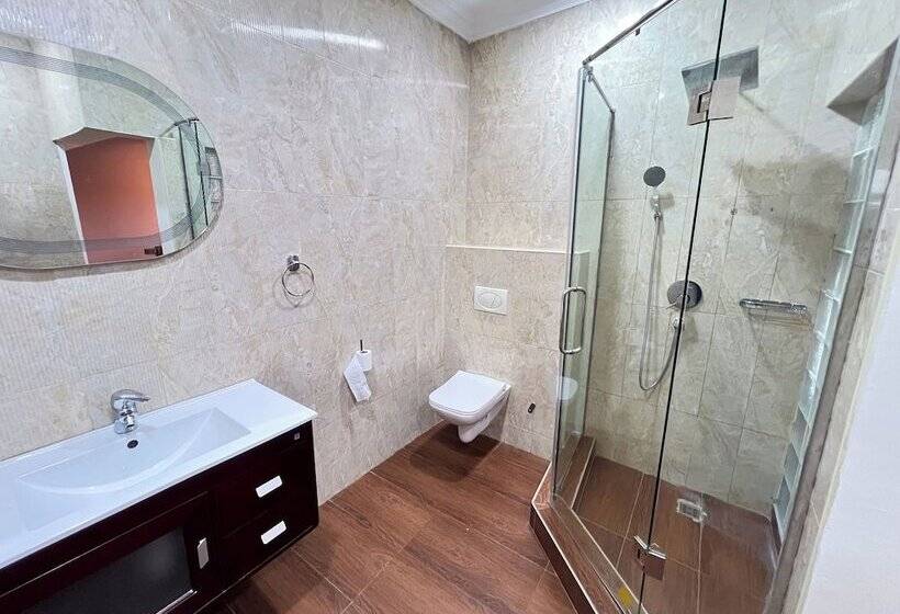 בית מלון כפרי Nouveau Accra