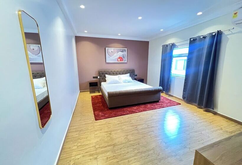 בית מלון כפרי Nouveau Accra