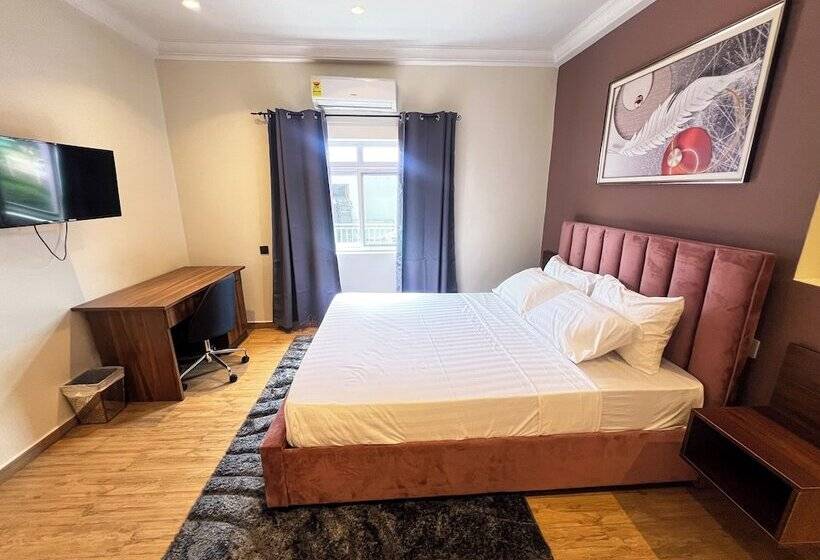 בית מלון כפרי Nouveau Accra