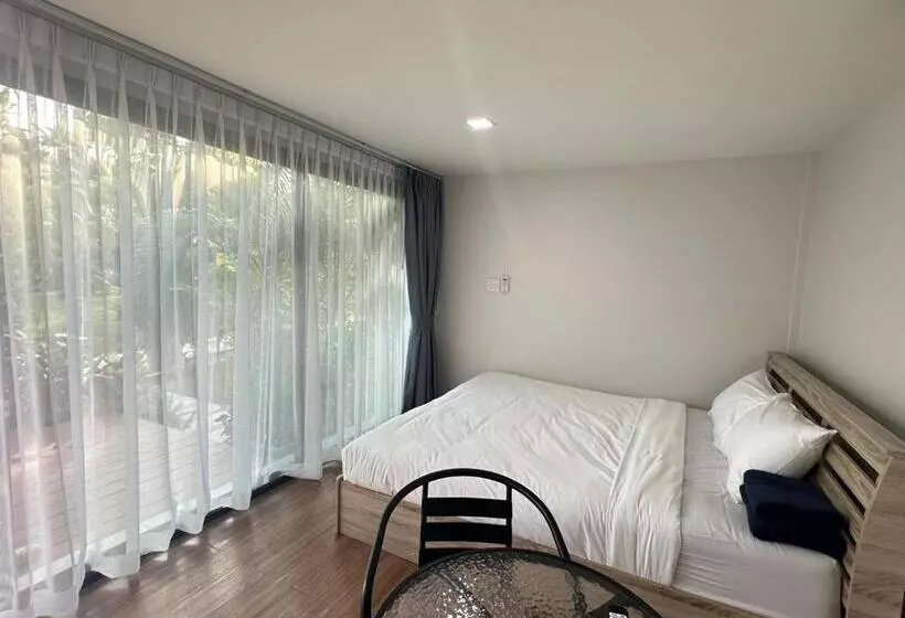 ホテル Bannrai Tayai Cafe And Resort