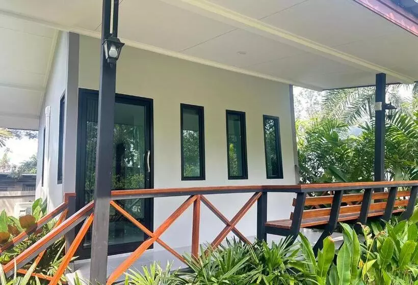 ホテル Bannrai Tayai Cafe And Resort
