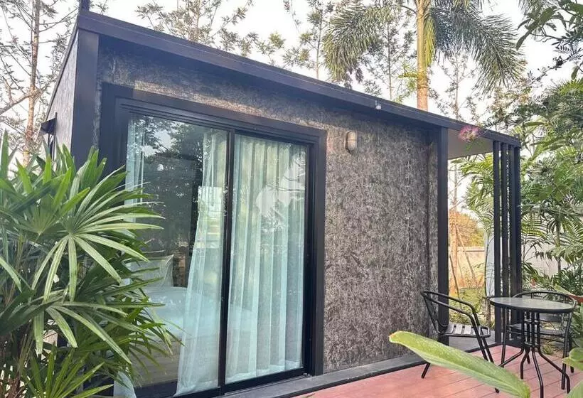ホテル Bannrai Tayai Cafe And Resort