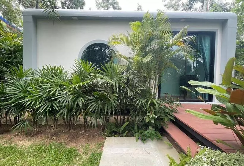 ホテル Bannrai Tayai Cafe And Resort