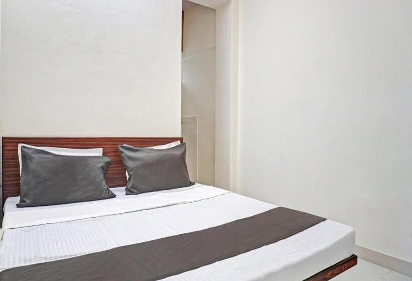 호텔 Oyo Nutan Lodging