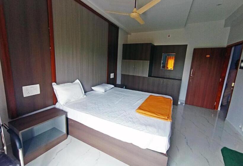 فندق Quality Boarding And Lodging