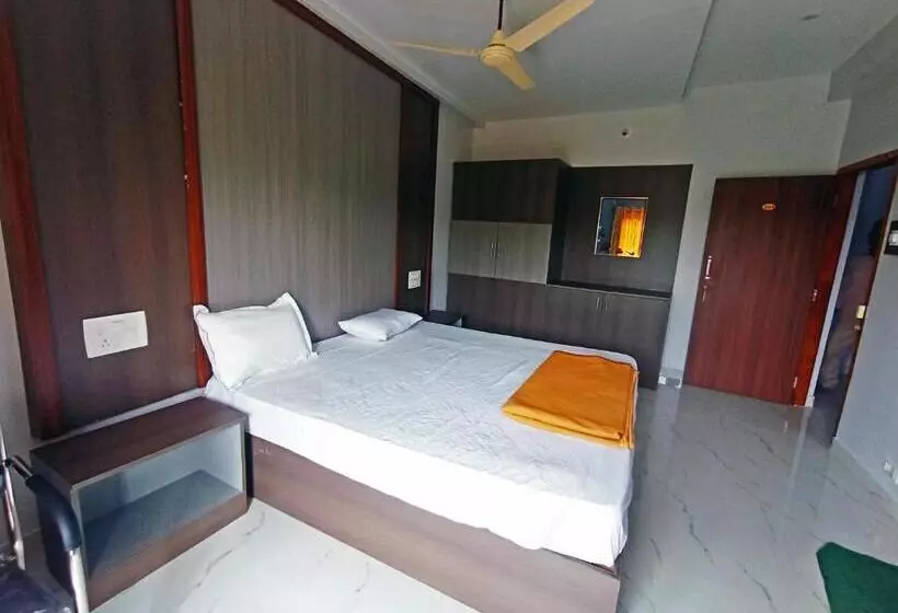 ホテル Quality Boarding And Lodging