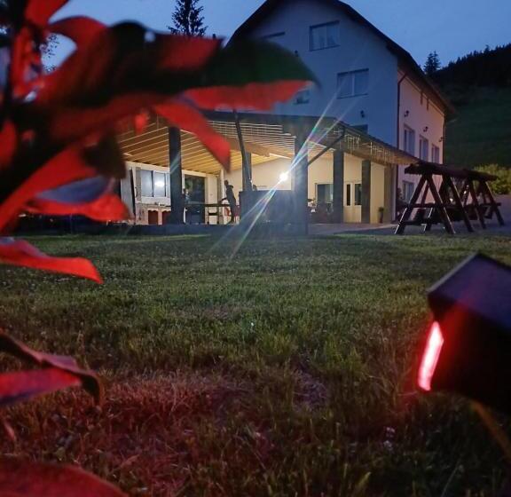 پانسیون Casa Bobu Arieseni