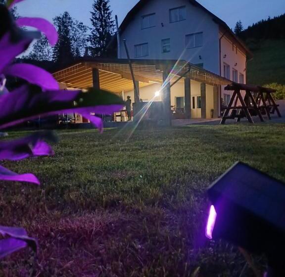 پانسیون Casa Bobu Arieseni