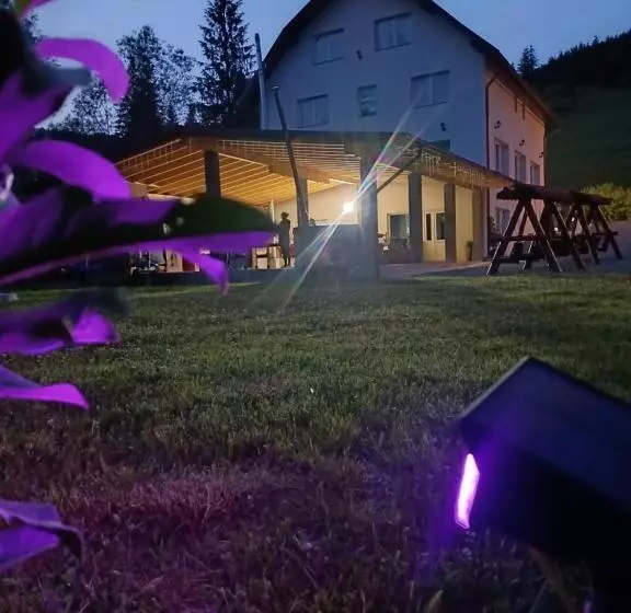 ペンション Casa Bobu Arieseni