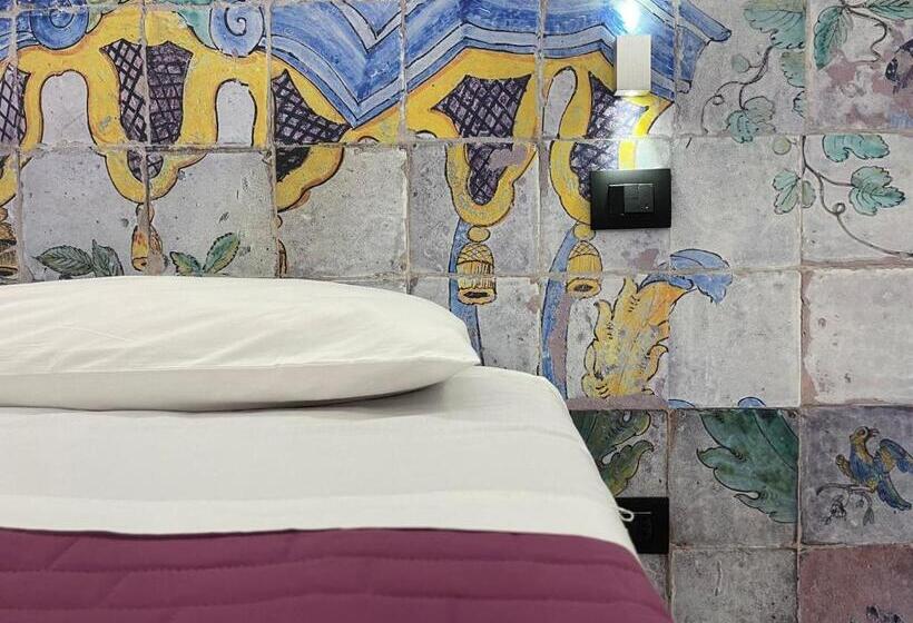 פנסיון Pizzuco Holiday Rooms