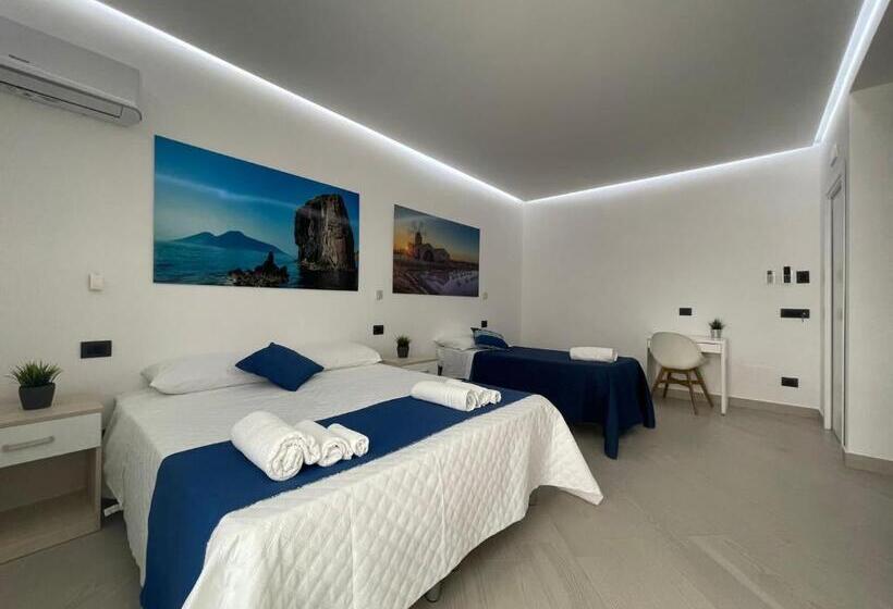 פנסיון Pizzuco Holiday Rooms