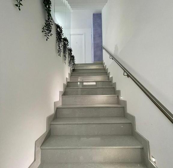 פנסיון Pizzuco Holiday Rooms