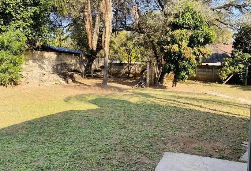 Majatalo Olikaya Guest House Groblersdal