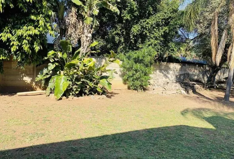 Majatalo Olikaya Guest House Groblersdal