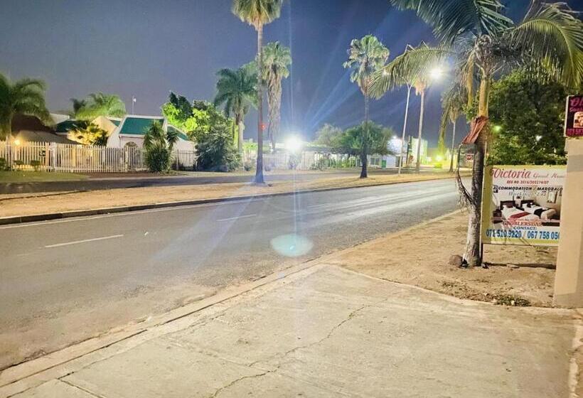 膳宿费 Olikaya Guest House Groblersdal