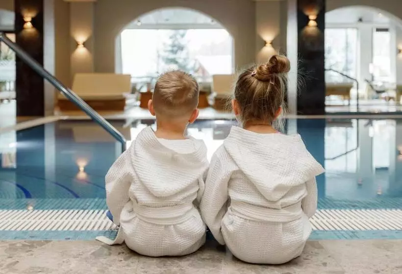 ведмежа гора Family Resort & Spa