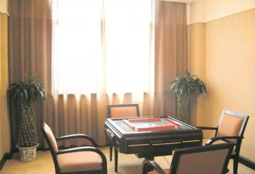 Hotelli Datong Hongqi Grand