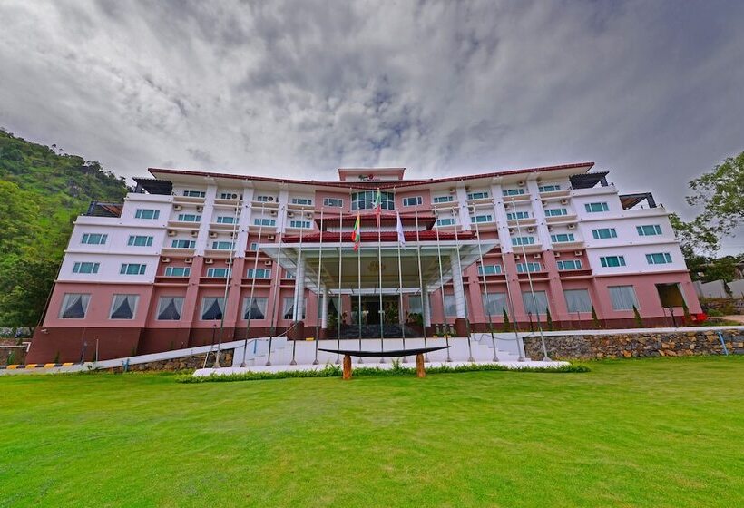 هتل Royal Taunggyi