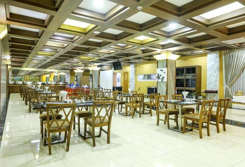 هتل Royal Taunggyi