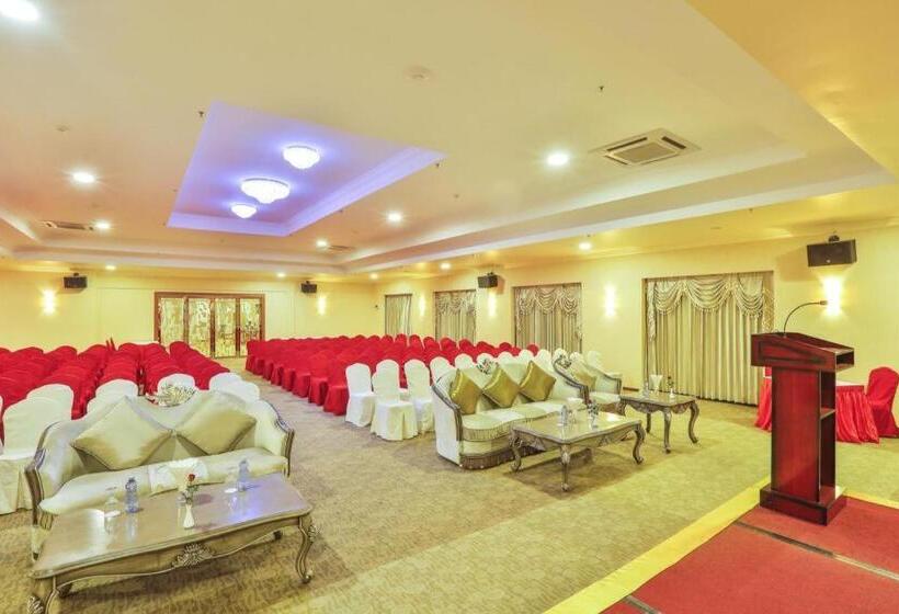 هتل Royal Taunggyi