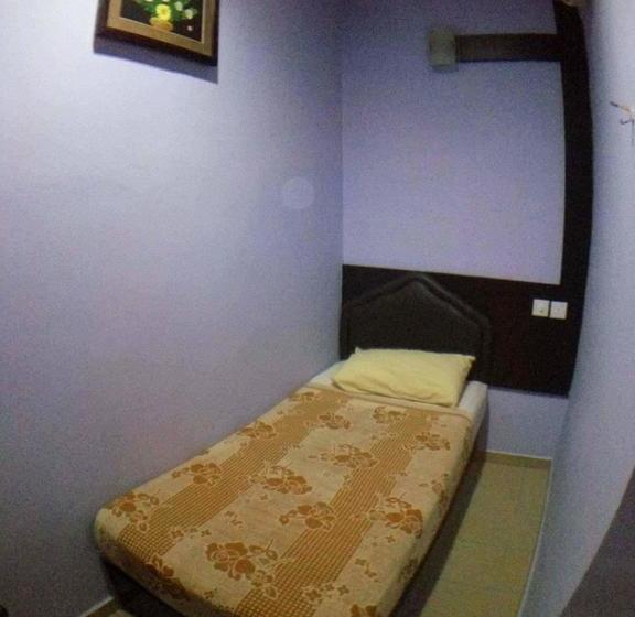 Hotel The Uni Garden