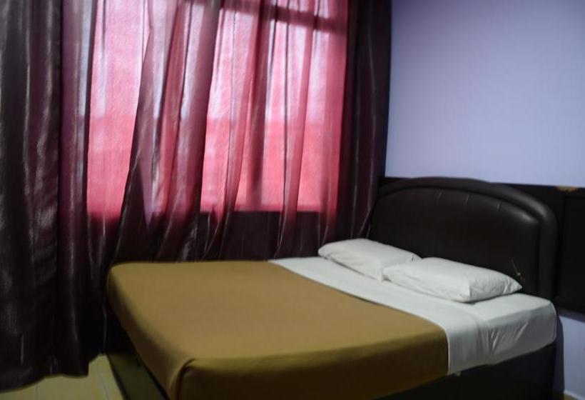 Hotel The Uni Garden