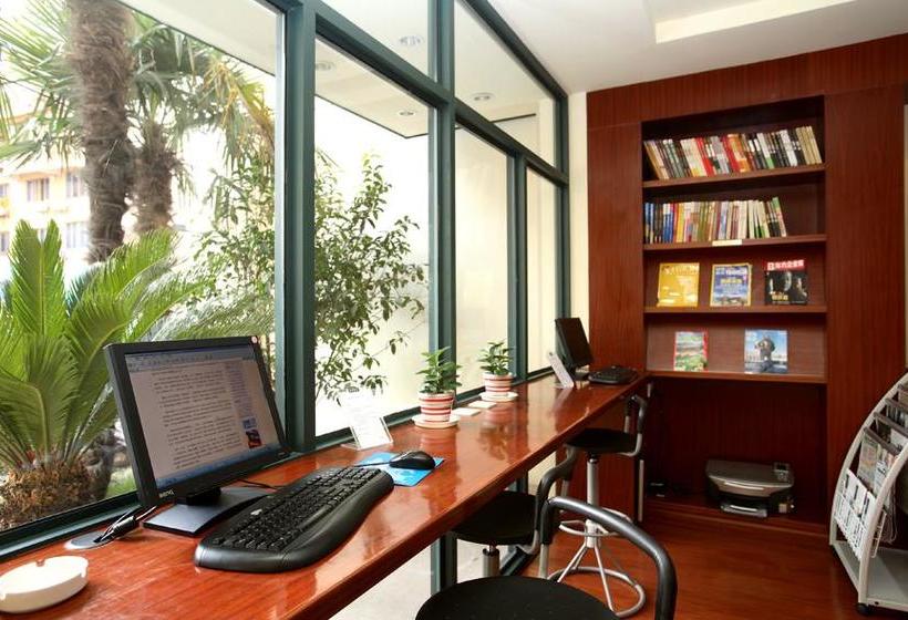 Starway Hotel Jiujiang Xunyang