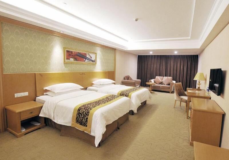 Vienna Hotel Qidong South Gongyuan Road