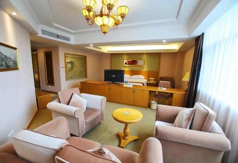 Vienna Hotel Qidong South Gongyuan Road
