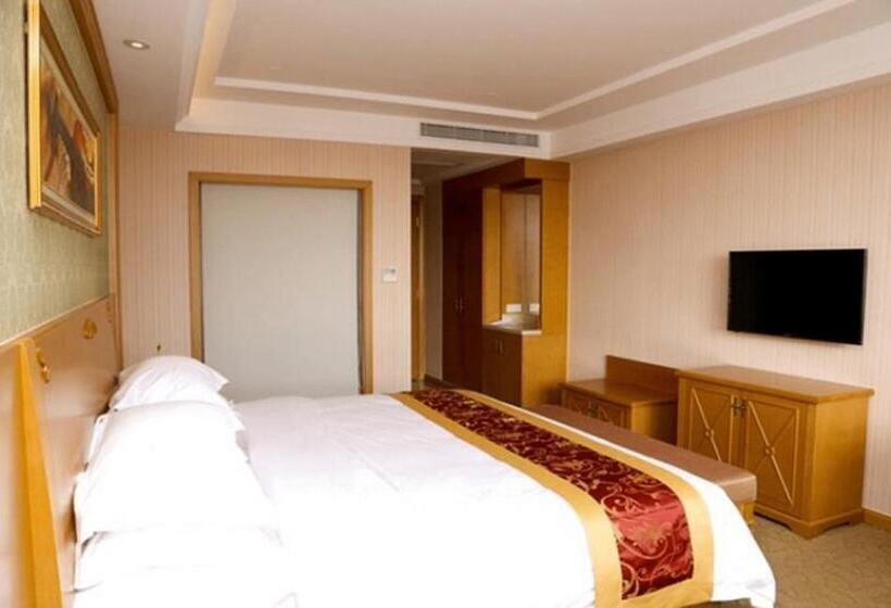 Vienna Hotel Qidong South Gongyuan Road