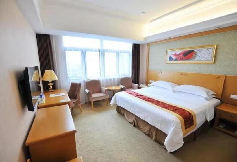 Vienna Hotel Qidong South Gongyuan Road