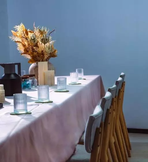 Hotelli Lex River View