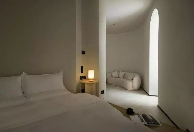 Hotelli Lex River View