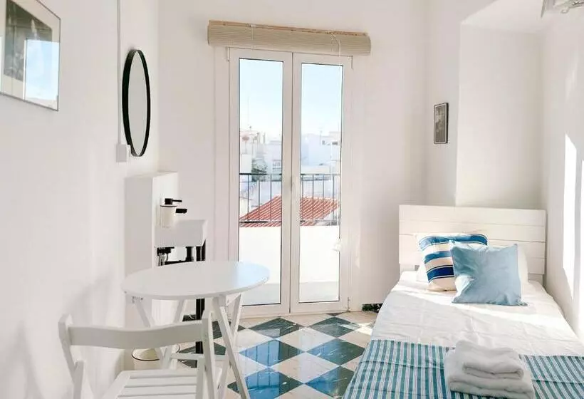 Retkeilymaja Hostal Sa Roqueta Mahon