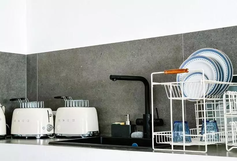 Retkeilymaja Hostal Sa Roqueta Mahon