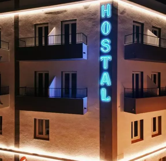 Retkeilymaja Hostal Sa Roqueta Mahon