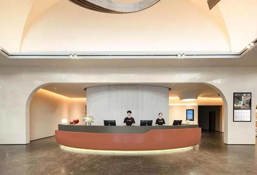 Atour Hotel Shanghai Lingang Wanda Plaza