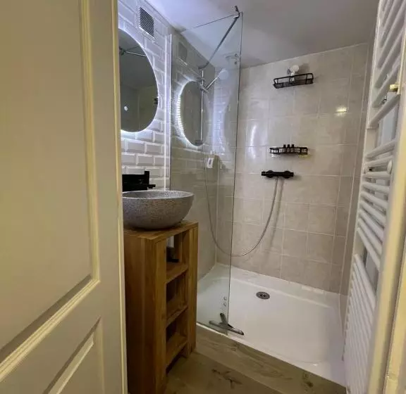 ベッドアンドブレックファースト Charmante Chambre à Proximité De Paris, Disney, Jeux Olympiques