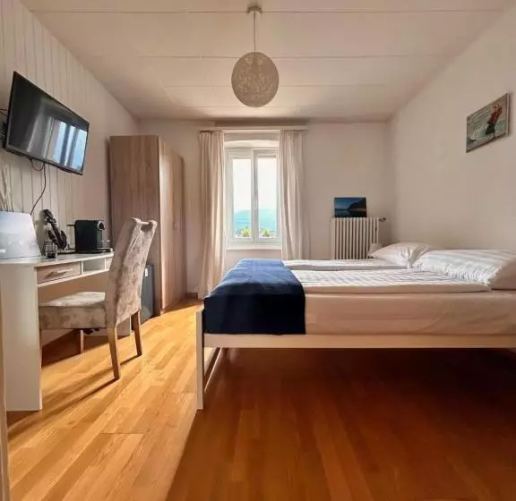 ベッドアンドブレックファースト La Batelière Bnb